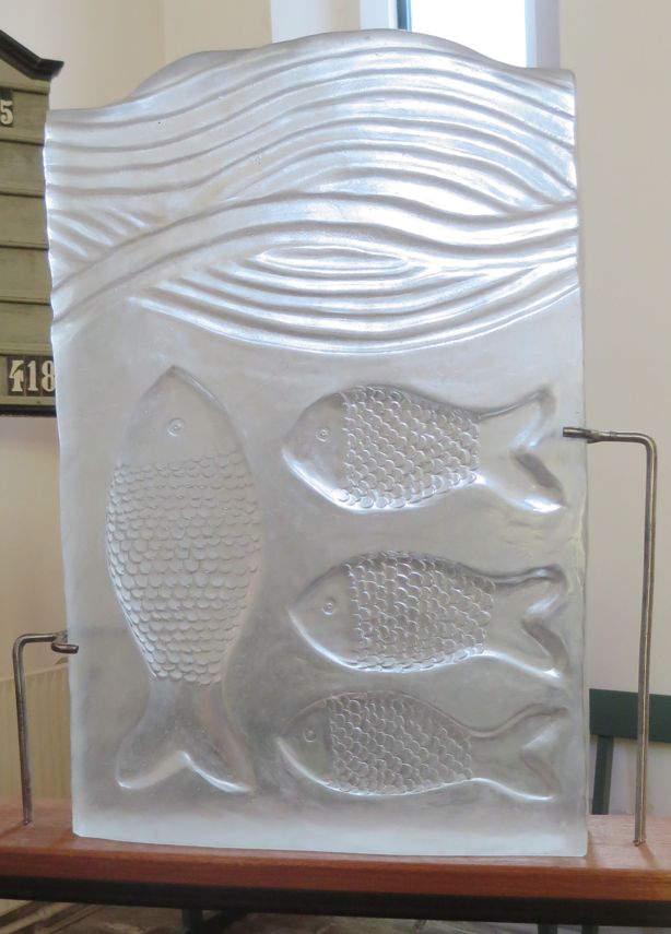 Ovengevormd glas.
Protestantse Gemeente Hoogkerk 2016